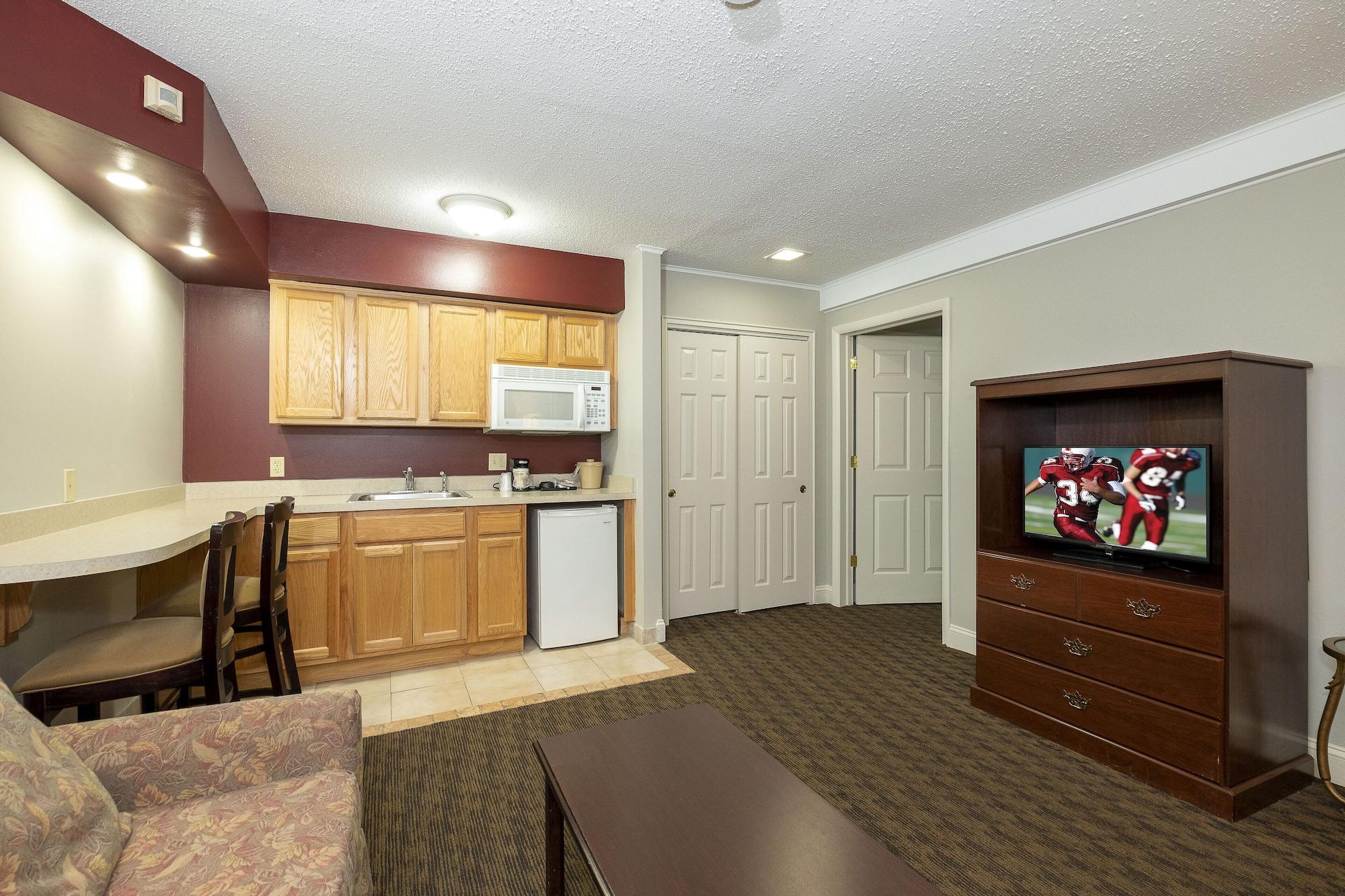 Red Roof Inn & Suites Hazleton Eksteriør billede