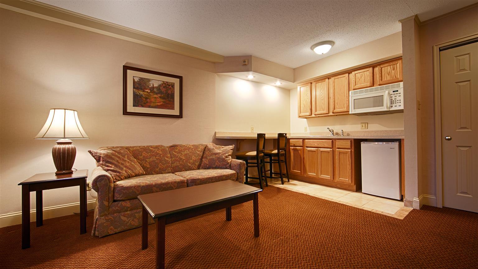 Red Roof Inn & Suites Hazleton Eksteriør billede
